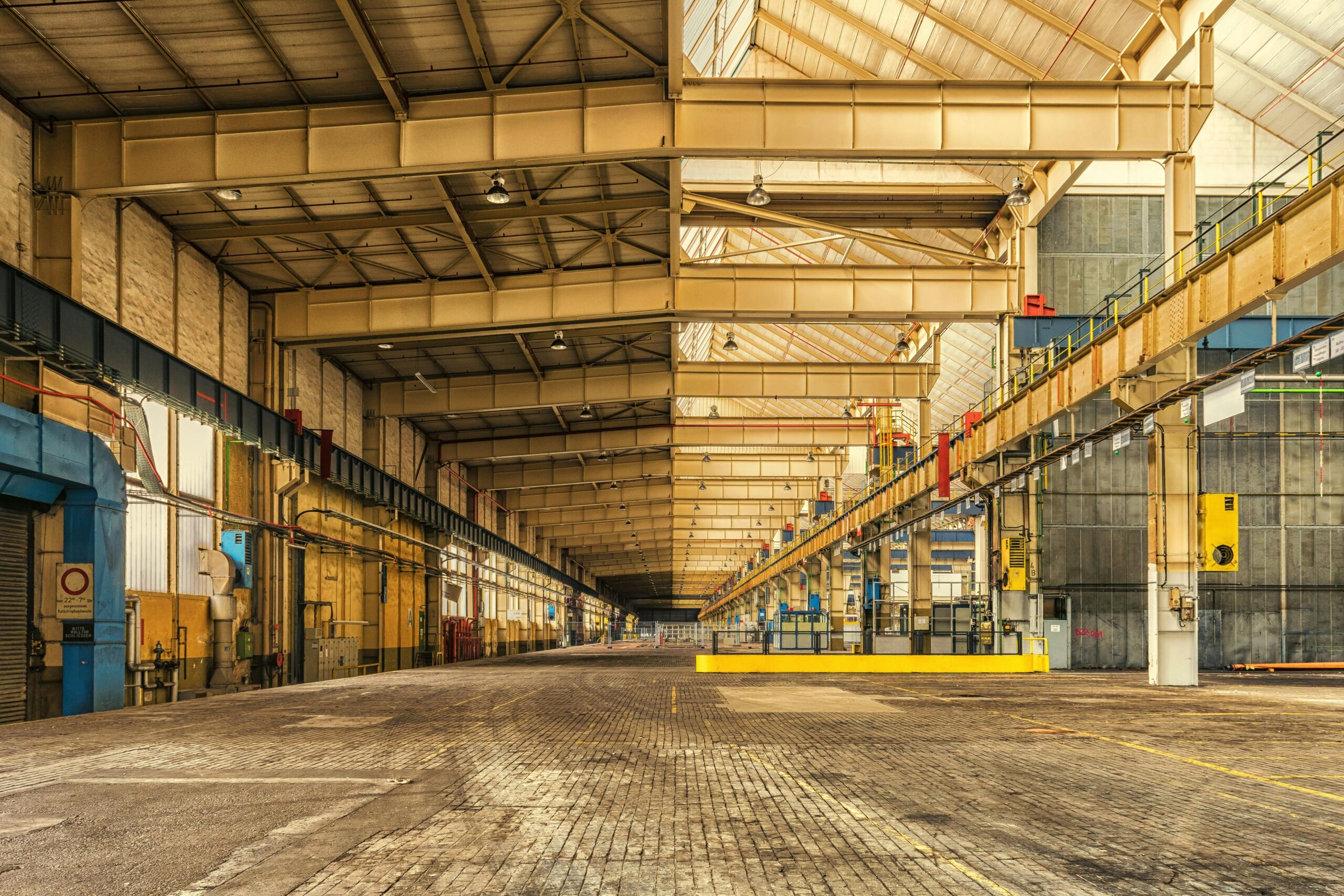 Warehouse Building In Portsmouth